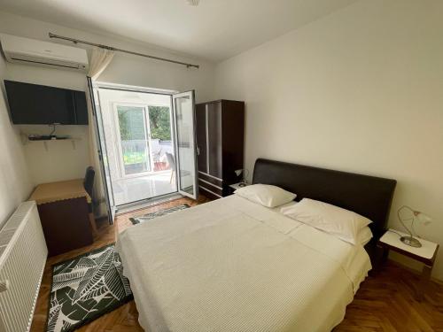 Ana Guest House - main image