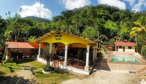 . Hotel Las Marias de Semuc Champey