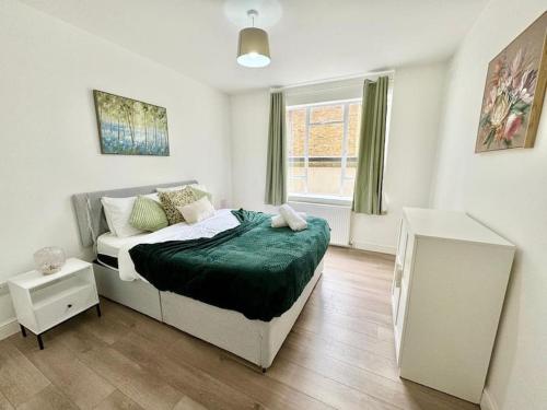 Baker Street Station 2 Bed Apartment