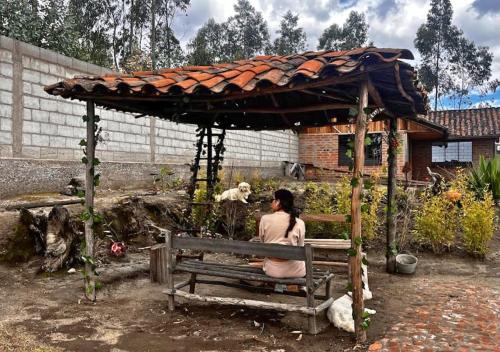 Kert, Cabaña familiar en el Campo Malchinguí cerca de Aquapark (Cabana familiar en el Campo Malchingui cerca de Aquapark) in Guaillabamba