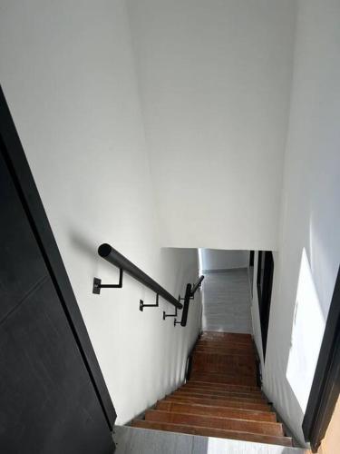 Hermoso Aparta Estudio 7 minutos del Aeropuerto in 엘 오소