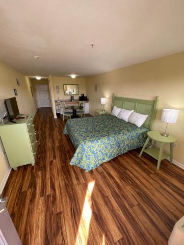 The Moorings Hotel and Marina of Carrabelle in Carrabelle