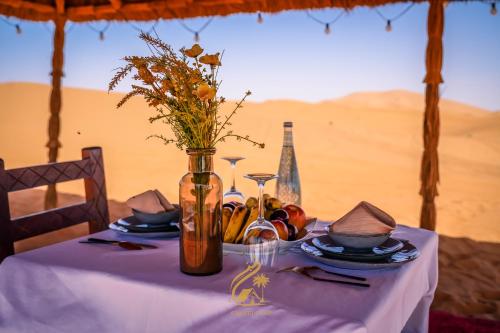 Restaurant, Luxury Camp Chebbi in Merzouga