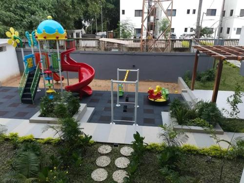 周邊環境, Delightful 1-Bedroom Apartment at Aquaview in 畢吉婁