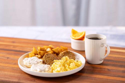 Drury Inn & Suites Paducah - image 13