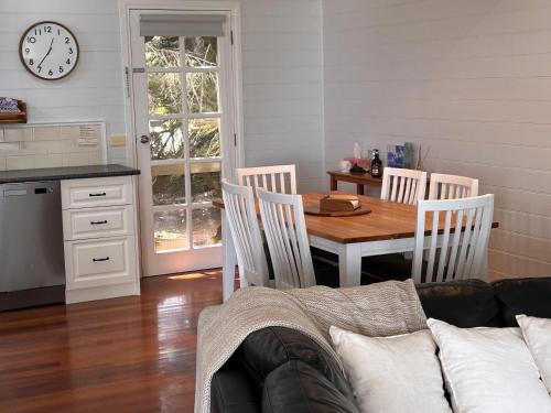 Dunes - Elegant Beach Villa with huge heated swim spa, Port Fairy (fotografie 7)