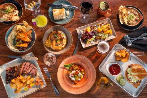 New Orleans Marriott Warehouse Arts District