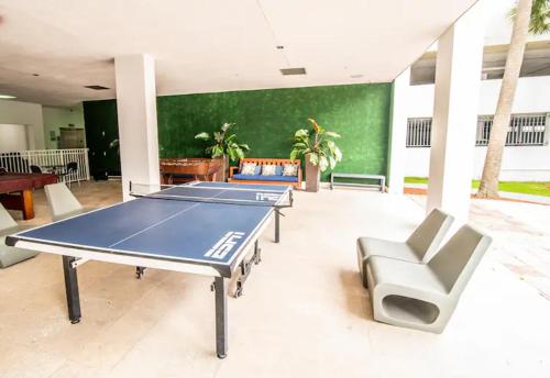 Spacious apartment in Ocean Reserv great view - 2br - 2bth in Sunny Isles Beach, USA