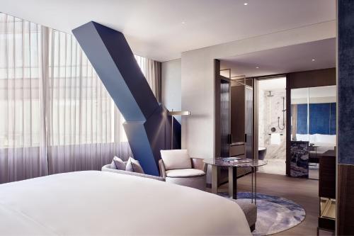 606122100 The Ritz-Carlton, Mexico City