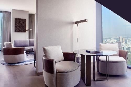 606122117 The Ritz-Carlton, Mexico City