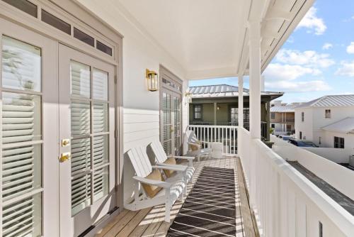 30A Beach Villa Steps to Beach Dog Friendly with Peloton and Bikes - image 4