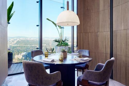 606132077 The Ritz-Carlton, Mexico City