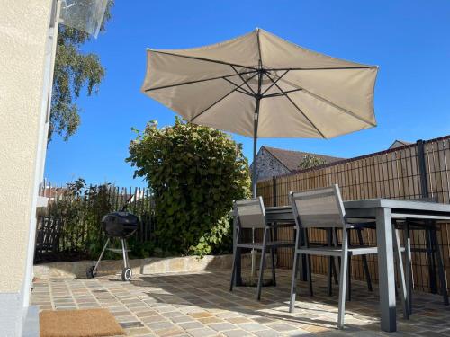 Maison plein pied proche de Paris, 1 chambre capacité 4 personnes, Parking privé, Terrasse privée, Climatisation - Location saisonnière - Brétigny-sur-Orge