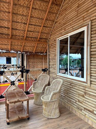 Mowgli's Cafe Hampi & Guest House in Hampi