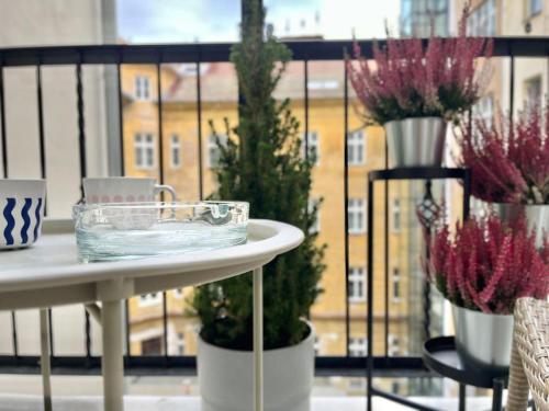 Sunlit - Prague Apartment, Прага (фото 10)