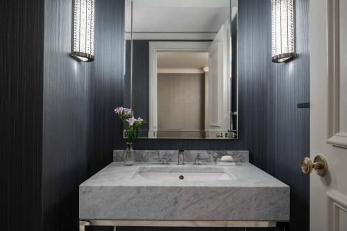 606149421 The Ritz-Carlton, St. Louis