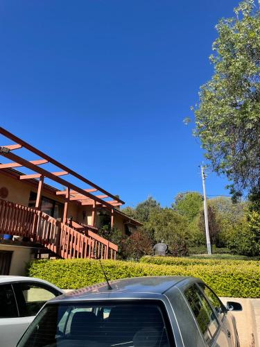 Felicity peaceful home stay in Woden Valley