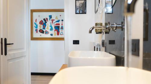 ArtGallery - Suite Superior - camera matrimoniale in Villa, Viterbo (foto 10)