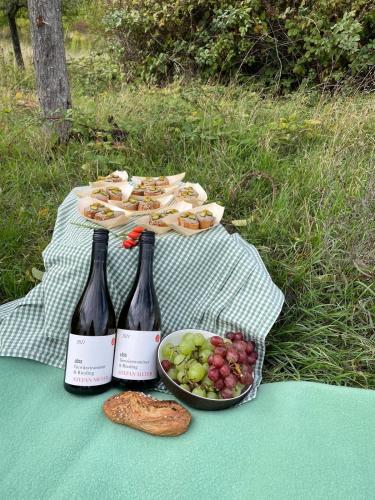 Food and beverages, Bonne ame - Ferienwohnung mit Sauna in Sankt Martin