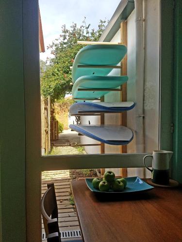 ทัศนียภาพ, Conde Surf Camp - Capsule Beds FEMALE Dorm in วิลลา โด คอนเด