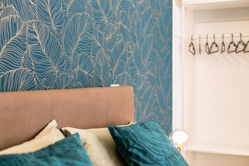 One-Bedroom Apartment image 10
