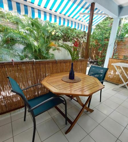 Varanda/terraço, Logisrev in Bois Jolan