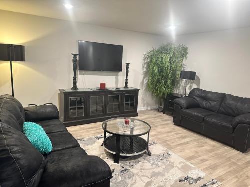 Exquisite 5 Bedroom Near Airport in Ellenwood, USA