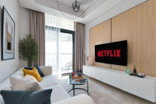 New Cozy 1BR in the Heart of the City, Dubai