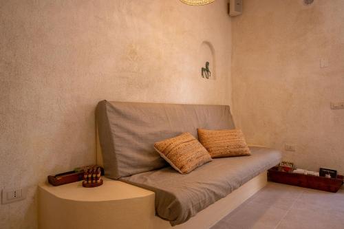 Fontarcella, Heart & Roots