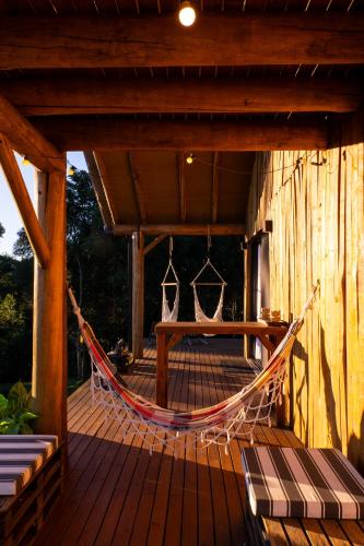 Létesítmények, Chalé romântico com jacuzzi e vista do pôr-do-sol (Chale romantico com jacuzzi e vista do por-do-sol) in Bom Principio (Rio Grande do Sul)
