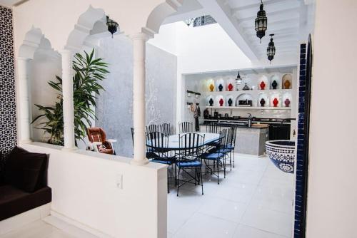 RIAD TALBORJT Jacuzzi POOL in Talborjt