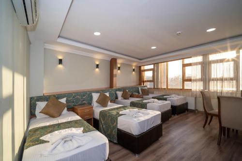Hotel Simper - main image