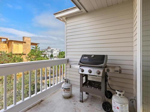 5 Bedrooms On Private Lane! in Loveladies, USA