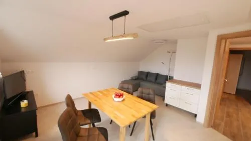 Ferienwohnung Steintal in Tieschen, Österreich