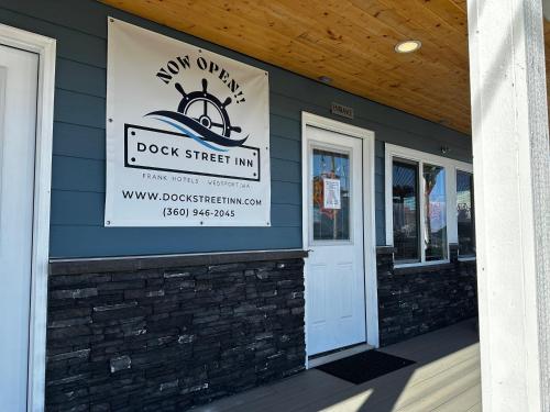 Dock Street Inn 4