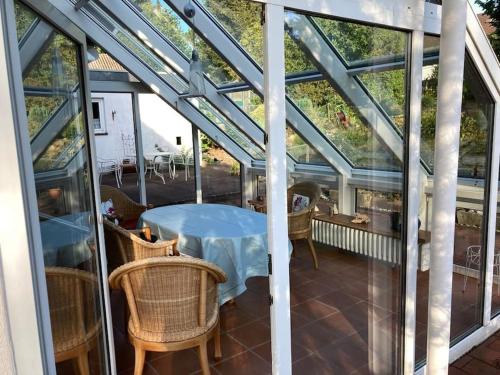 Großes Haus mit Garten, Sauna, Flügel, Kamin uvm (Großes Haus mit Garten, Sauna, Flugel, Kamin uvm) in Uslar