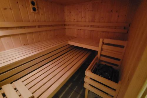 Großes Haus mit Garten, Sauna, Flügel, Kamin uvm (Großes Haus mit Garten, Sauna, Flugel, Kamin uvm) in Uslar