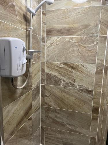 59 double room share bathroom & kitchen in 康普頓阿克斯