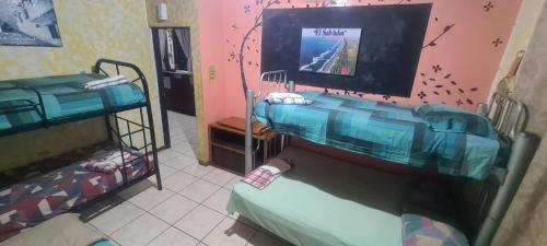 1 bunk bed