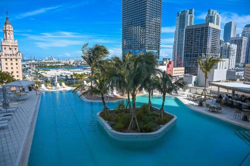 Glamorous Gale Miami Ocean View Balcony Resort & Spa in Miami, USA