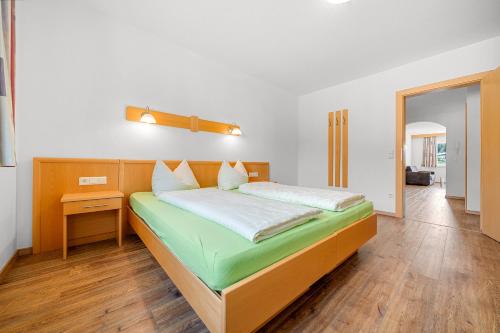 Aparthotel Sunrise - image 2