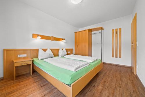 Aparthotel Sunrise - image 13