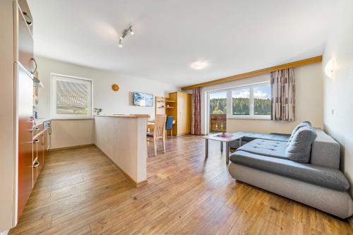 Aparthotel Sunrise - image 14