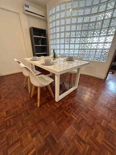 One-Bedroom Standard Apartment image 10