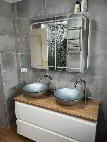 赖歇尔斯博伊伦 Charmante, helle Wohnung mit Garten nahe Legoland 4星级 单人房 套房