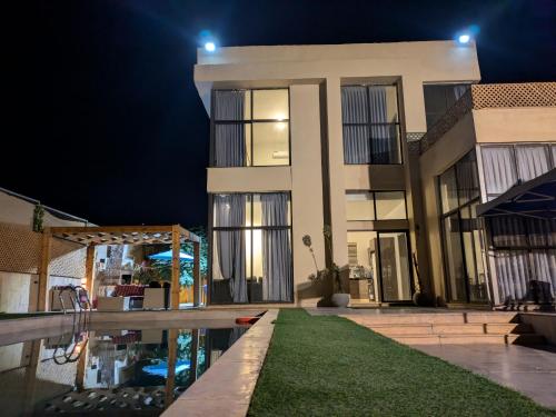 Exterior view, Aeropuerta Mini Villa - Private self check-in Layover near Airport in Al Qastal