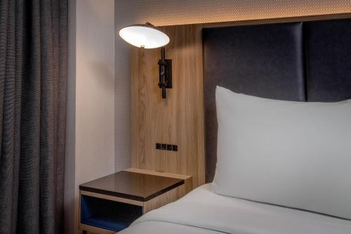 Courtyard by Marriott Times Square West, Нью-Йорк (фото 10)