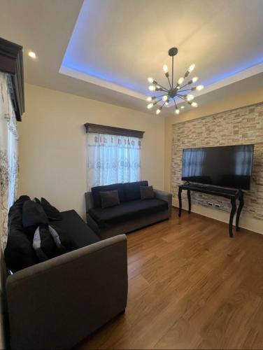 Casa de Tres Habitaciones