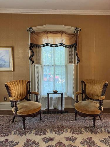 Carriage House Bed and Breakfast in Monroe (WI)