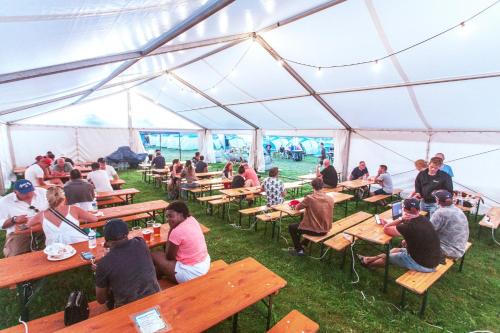 餐廳, Easy Camping Brno in 奧斯特羅瓦奇采